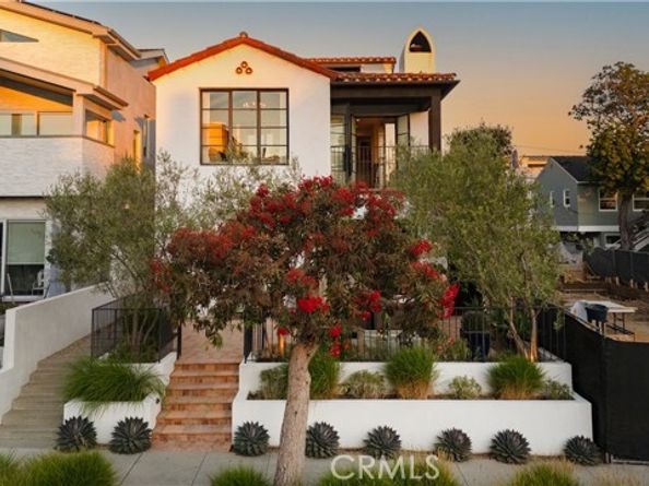 616 Narcissus Avenue, Corona Del Mar (newport Beach) CA 92625