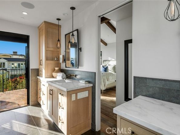 616 Narcissus Avenue, Corona Del Mar (newport Beach) CA 92625