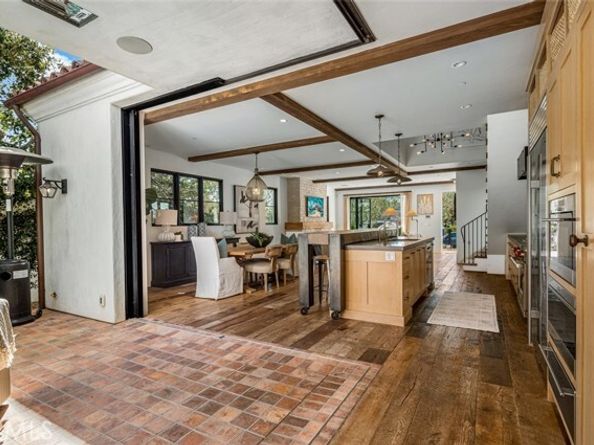 616 Narcissus Avenue, Corona Del Mar (newport Beach) CA 92625