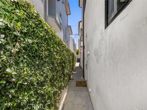 616 Narcissus Avenue, Corona Del Mar (newport Beach) CA 92625