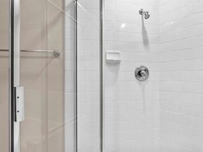 2894 Torrey Pines Rd, La Jolla (san Diego) CA 92037