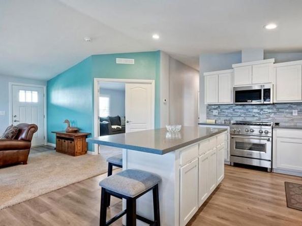 525 W El Norte Parkway SPC 203, Escondido CA 92026
