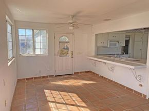 3808 Vista Campana 22, Oceanside CA 92057