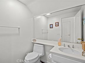 48 Spoon, Laguna Hills CA 92679