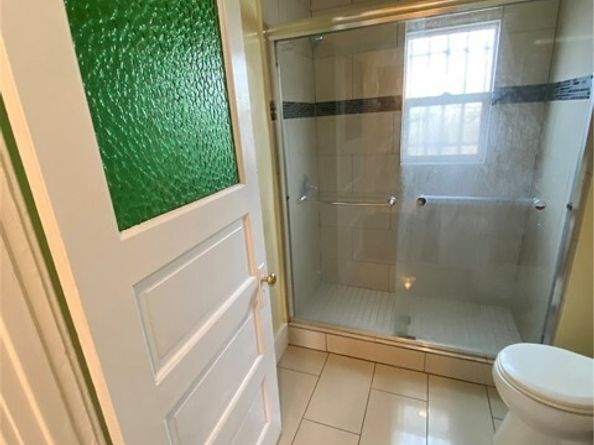 1331 Atlantic Avenue, Long Beach CA 90813
