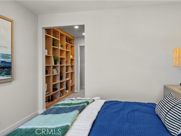 1952 W Sycamore Drive, Compton CA 90220