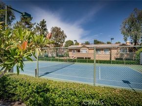 19431 Rue De Valore 35M, Lake Forest (el Toro) CA 92610