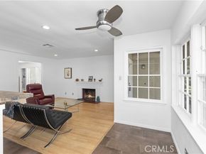 6700 Densmore Avenue, Van Nuys (los Angeles) CA 91406