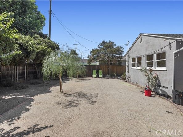 6700 Densmore Avenue, Van Nuys (los Angeles) CA 91406