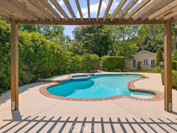 27846 Palos Verdes Drive, Rancho Palos Verdes CA 90275