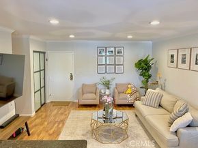 18530 Hatteras Street 309, Tarzana (los Angeles) CA 91356