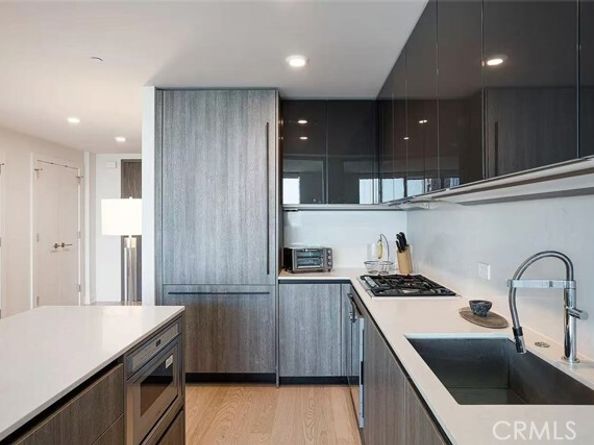338 main st 26D, San Francisco CA 94105