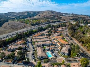 7 Town And Country, Pomona CA 91766