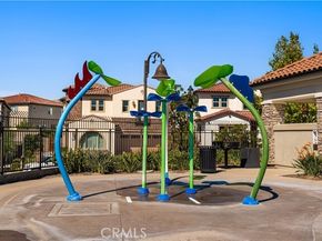 207 Winterbrook, Lake Forest (el Toro) CA 92610