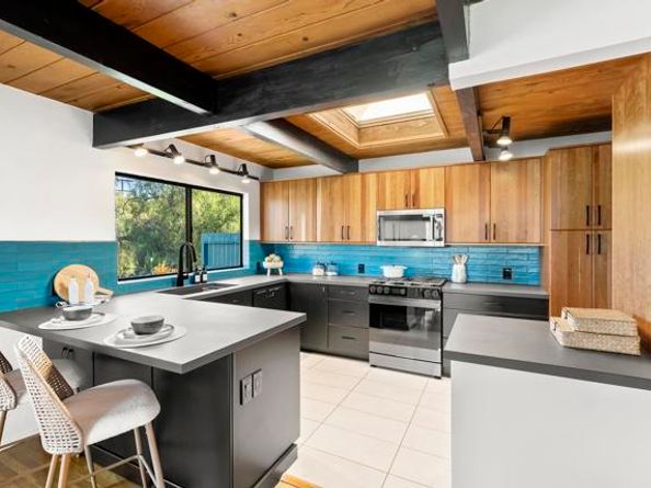 1004 W Walnut Ave., San Diego CA 92103