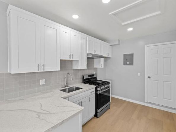 11153 Acaso Way, San Diego CA 92126