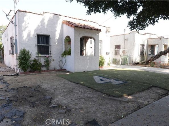 611 W 91st, Los Angeles CA 90044
