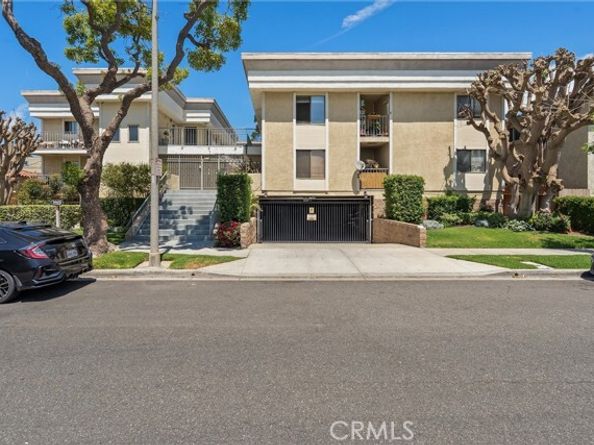 3425 E 15th 12D, Long Beach CA 90804