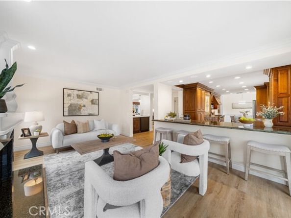 698 S Gentry, Anaheim CA 92807