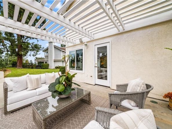 698 S Gentry, Anaheim CA 92807