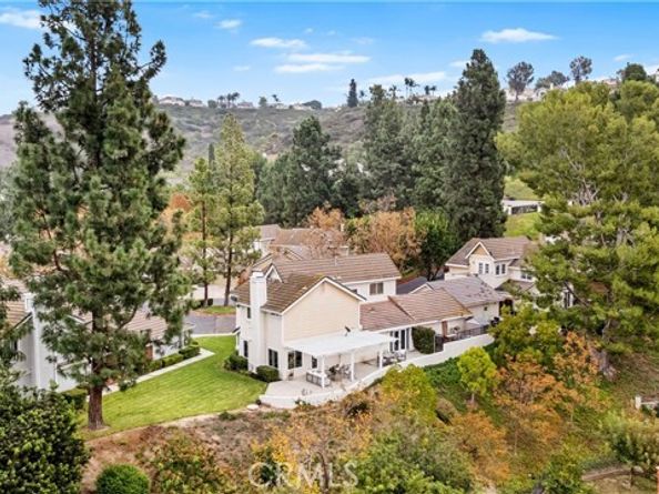 698 S Gentry, Anaheim CA 92807