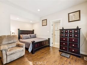 13621 Erwin Street, Van Nuys (los Angeles) CA 91401