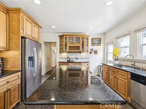 13621 Erwin Street, Van Nuys (los Angeles) CA 91401