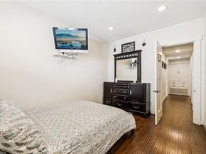 13621 Erwin Street, Van Nuys (los Angeles) CA 91401