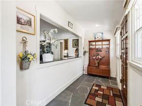 13621 Erwin Street, Van Nuys (los Angeles) CA 91401