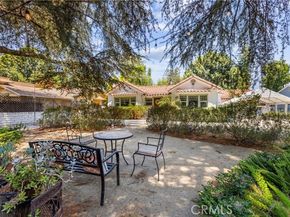 13621 Erwin Street, Van Nuys (los Angeles) CA 91401