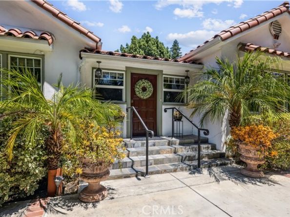 13621 Erwin Street, Van Nuys (los Angeles) CA 91401