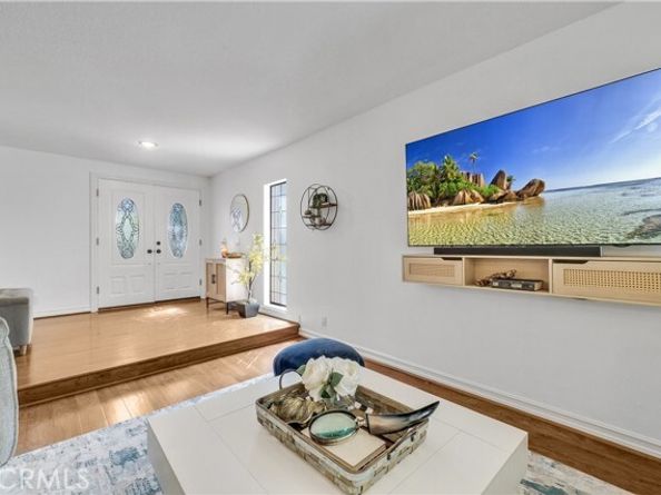 6516 E Paseo Diego, Anaheim CA 92807