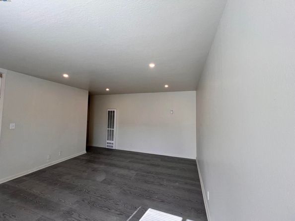 2119 94Th Ave, Oakland CA 94603