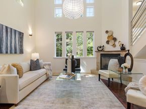 6440 Longcroft Dr, Oakland CA 94611