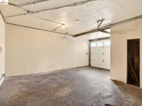 1070 Aileen St, Oakland CA 94608