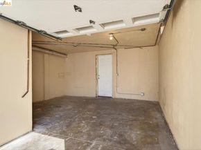 1070 Aileen St, Oakland CA 94608
