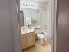 256 Napoli Court, Hercules CA 94547