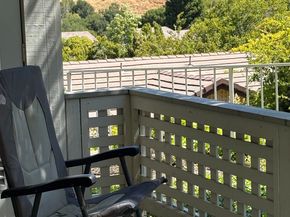 256 Napoli Court, Hercules CA 94547