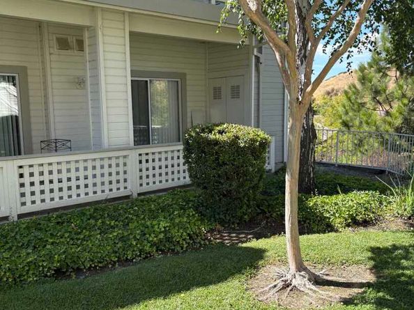 256 Napoli Court, Hercules CA 94547