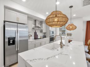 3281 Eagle Ct Dr 201, San Jose CA 95117