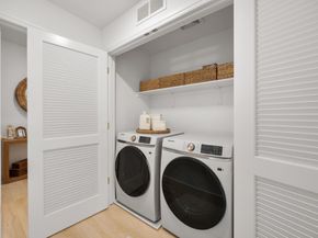 3281 Eagle Ct Dr 201, San Jose CA 95117