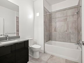 1545 32nd Street 210, Oakland CA 94608