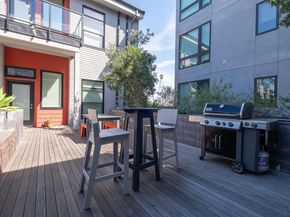 1545 32nd Street 210, Oakland CA 94608