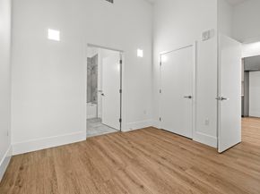 1545 32nd Street 210, Oakland CA 94608