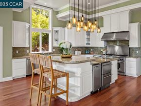 128 Oak Rd, Orinda CA 94563