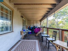 7333 Sunkist Dr, Oakland CA 94605