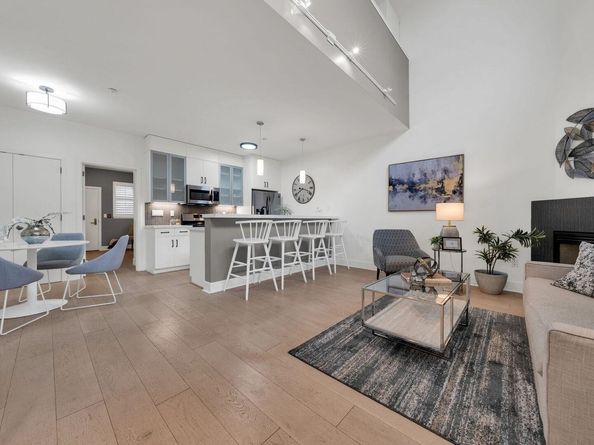 1565 32nd ST APT 2, Oakland CA 94608