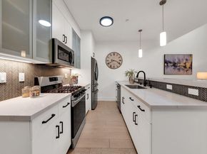 1565 32nd ST APT 2, Oakland CA 94608