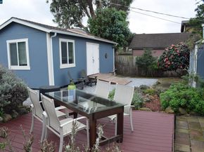 136 Pacific Ave, Pacifica CA 94044