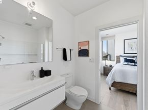 857 W Grand Ave, Oakland CA 94607